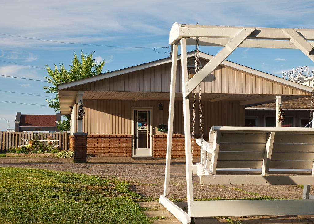 Northlander Motel Су-Сент-Марі Екстер'єр фото