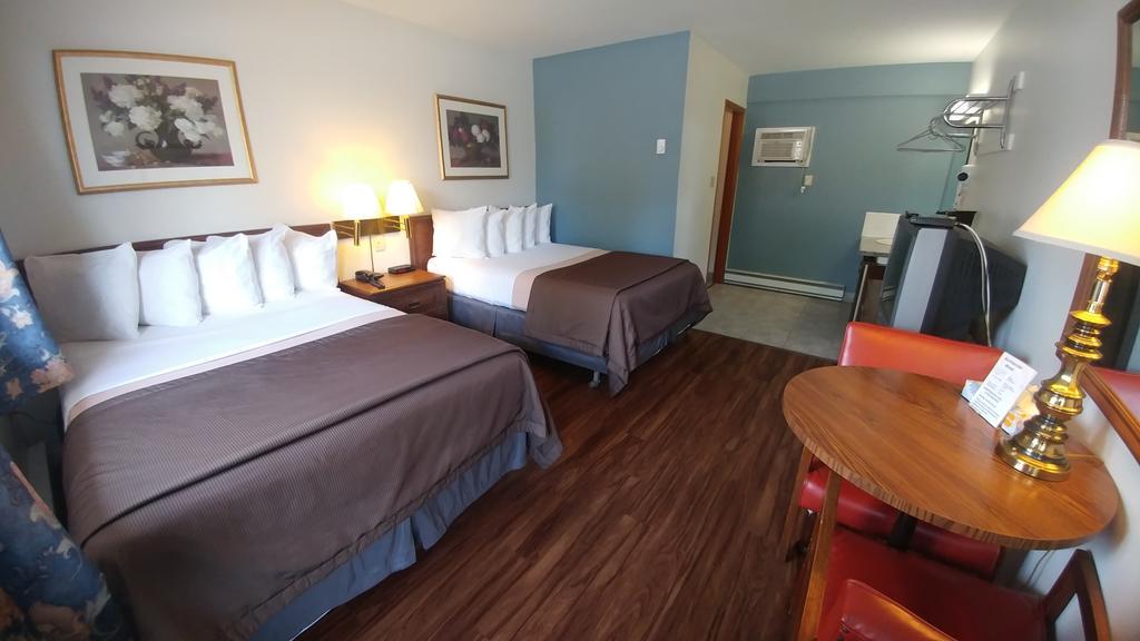 Northlander Motel Су-Сент-Марі Екстер'єр фото