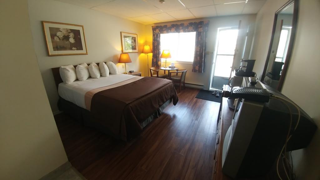 Northlander Motel Су-Сент-Марі Екстер'єр фото