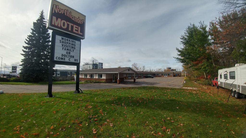 Northlander Motel Су-Сент-Марі Екстер'єр фото